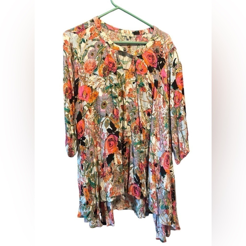 Jodifl Bright Floral Swing Tunic Keyhole Front 3/4 Sleeves Size Small Oversized